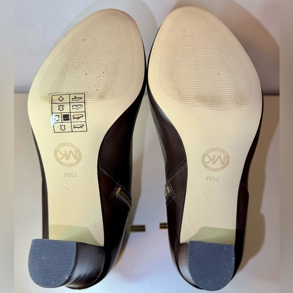 MICHAEL Michael Kors Guiliana Ankle Bootie  Chocolate Size 7 1/2 - Picture 9 of 12